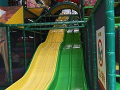 -蒙特利亲子乐园