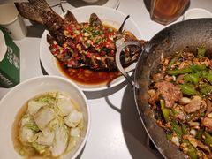-费大厨辣椒炒肉(高铁吾悦广场店)
