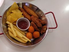 -百好乐宠物友好餐厅(朝外大街店)