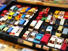 -席娜卡琳火车铁道夜市