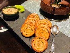 鸭肝酱伴葱油饼-杭州西子湖四季酒店·金沙厅