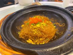 -阿瓦山寨·湘菜现炒·剁椒鱼头王(咸阳总店)
