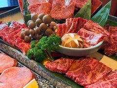 -炼火烤肉店