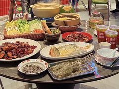 -黄弟大排档·湖南菜·小龙虾·小海鲜(凯旋北路店)