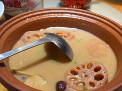 -黄泥岗·地道湖北菜(奥特莱斯店)