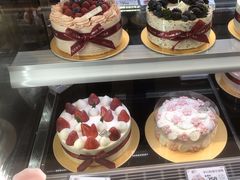 -花花卷卷·鲜食蛋糕(静安久光百货店)