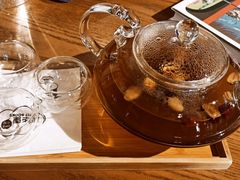 -新华里咖啡书吧(新华书店小寨店)