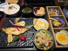 -一石三鸟烧鸟•刺身•定食套餐(南桥美谷店)