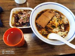 -碗里捞川渝特色面(沙河玖耀里店)