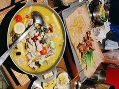 -神府路壹号·海鲜烧烤·砂锅粥·锅物(三坊七巷店)