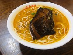 大肉面-泰顺江南春面馆
