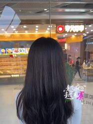 -川和潮人