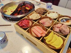 -芈重山老火锅(广州首店)