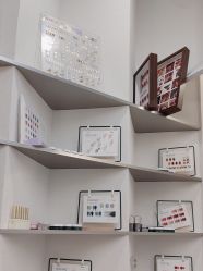 -UU·NAIL美甲美睫專門店