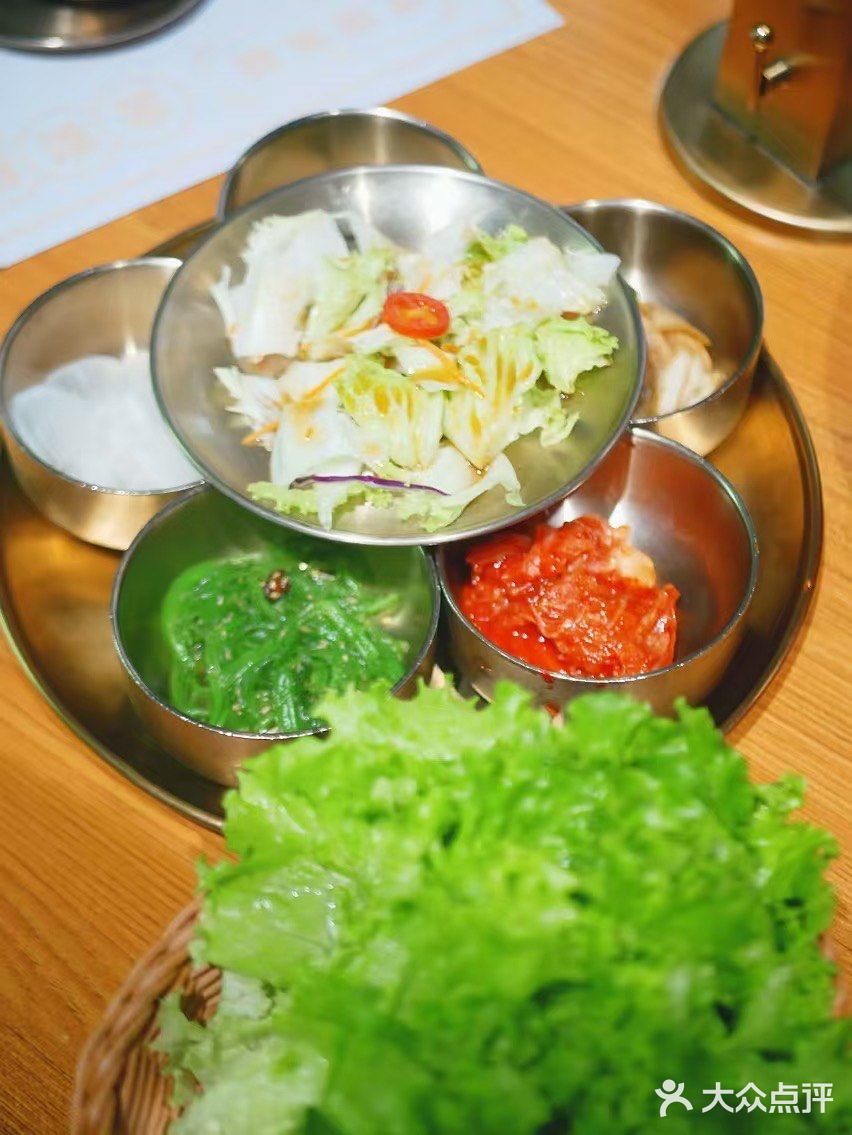 好久没有吃烤肉了,金炭烤肉在厦门世界购物中心3楼