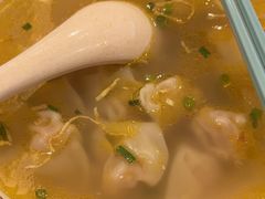 -小杨生煎(浦江欢乐颂店)
