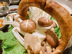 -捞王锅物料理(上海世茂广场店)