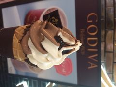 iphone_upload_pic-GODIVA(王府井apm店)