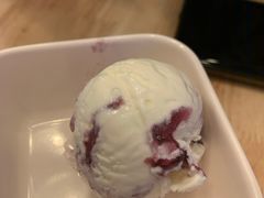 蓝莓冰激凌球-满记甜品(荟聚购物中心店)