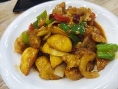 -江城燕子大排档(江汉路步行街店)