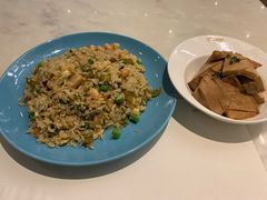 -港丽餐厅(高德置地店)