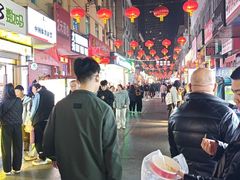 -许西美食一条街