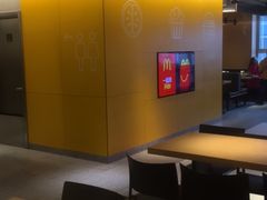 -麦当劳(新王府井店)