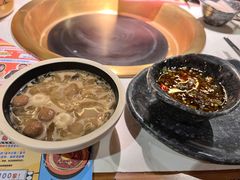 -哥老官重庆美蛙鱼头(日月光店)