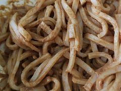 -华威达牛庄(黄埔大道西店)