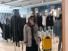 -ZARA(大上海时代广场店)
