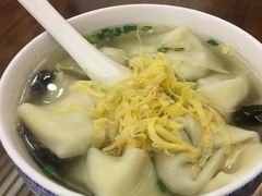-笑来喜馄饨小笼工坊店(湖滨街店)