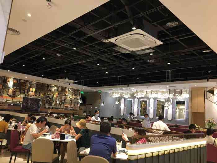 太兴餐厅(南宁万象城店)