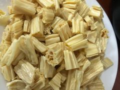 -宝瑞门钉肉饼店