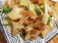 -霄汉牛三鲜湖北砂锅菜(万松园2店)