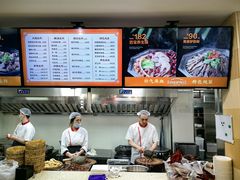 -闫家驴肉老店(华电一校店)