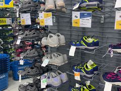 -迪卡侬(高新万达店)