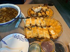 -阿洪锅贴王(小吃城店)