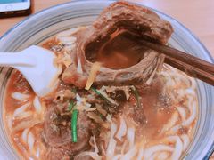 -陈八两面家(华孚写字楼店)