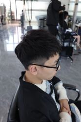 -烫·染专业店