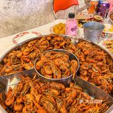 分分钟炫完一盘的自助小龙虾工厂㊙️🦞 