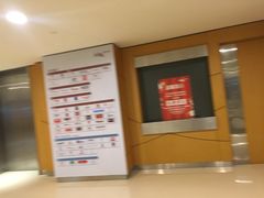 -万象城-停车场