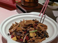 -千百味红餐厅·江西菜(绿地双子塔店)