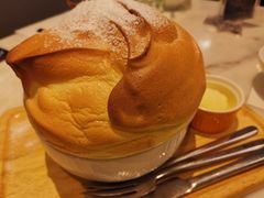 -港丽餐厅(高德置地店)