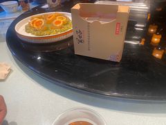 -帅巴人舅母子腊蹄民俗村