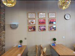 用餐区-万方圆拌粉瓦罐汤(九江湖滨店)