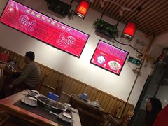 大堂-重庆烧鸡公火锅(簋街店)