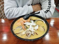 鲍鱼海鲜面-台州老六海鲜面馆(上南总店)