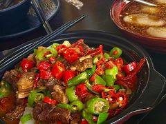 牛筋牛腩煲-辣瓦·江西爆炒馆子