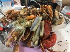 -芭提雅Amporn Seafood自助餐厅