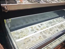 -鼎极摄影(世纪金源店)
